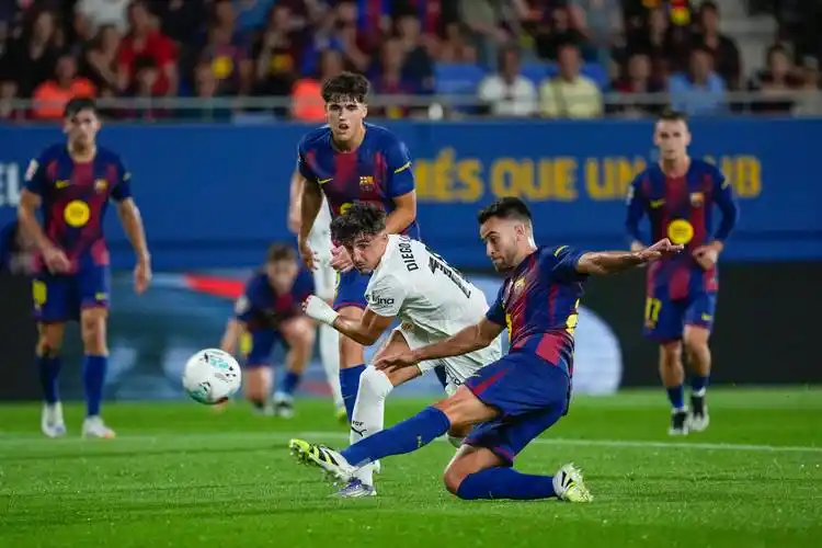 荷兰甲级联赛：费耶诺德 VS 海伦芬